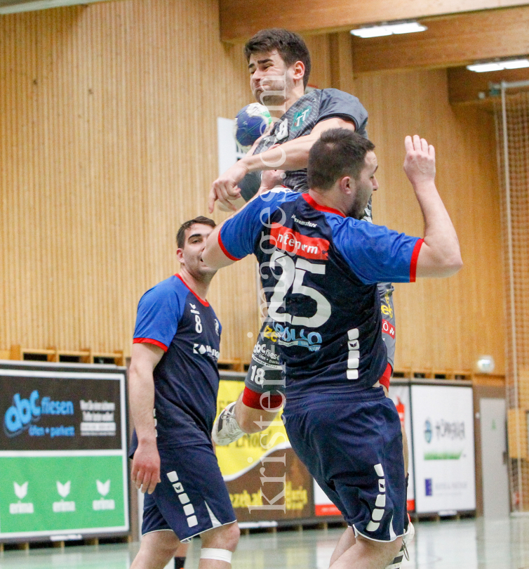 medalp Handball Tirol - SK Keplinger-Traun / Österreich by kristen-images.com