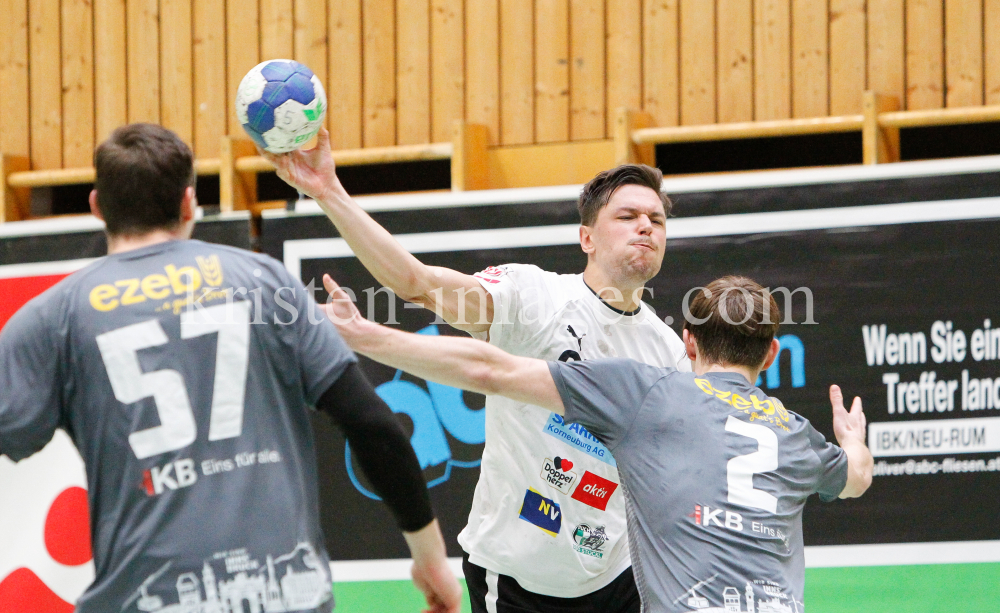 medalp Handball Tirol - Union Sparkasse Korneuburg / Österreich by kristen-images.com