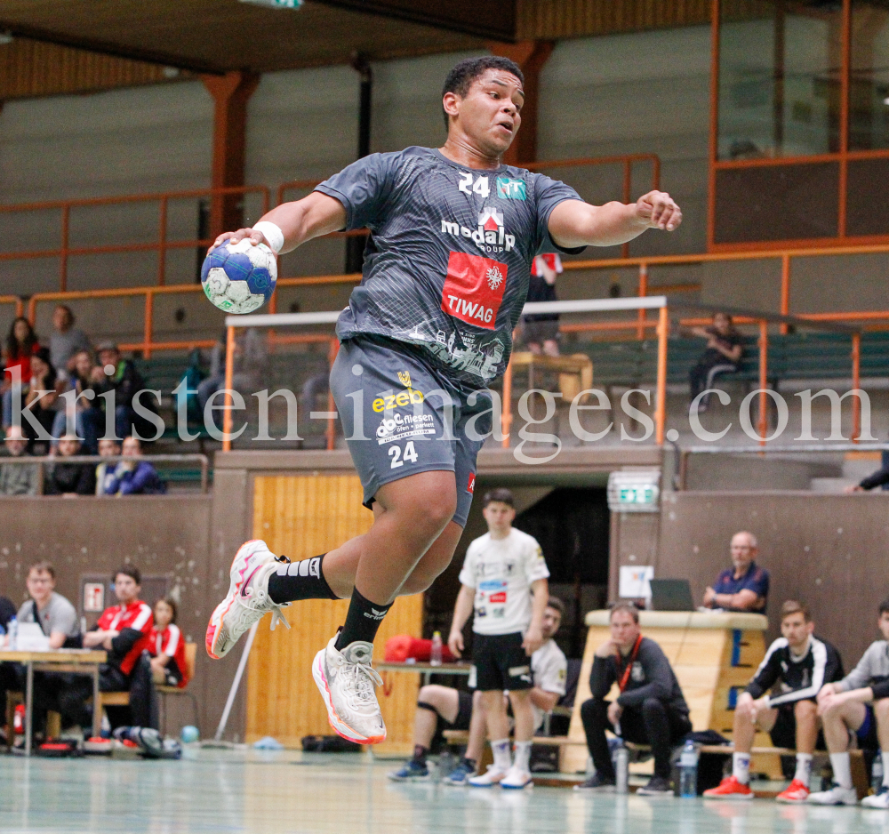 medalp Handball Tirol - Union Sparkasse Korneuburg / Österreich by kristen-images.com