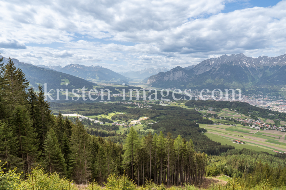 Inntal, Innsbruck, Nordkette, Tirol, Österreich by kristen-images.com