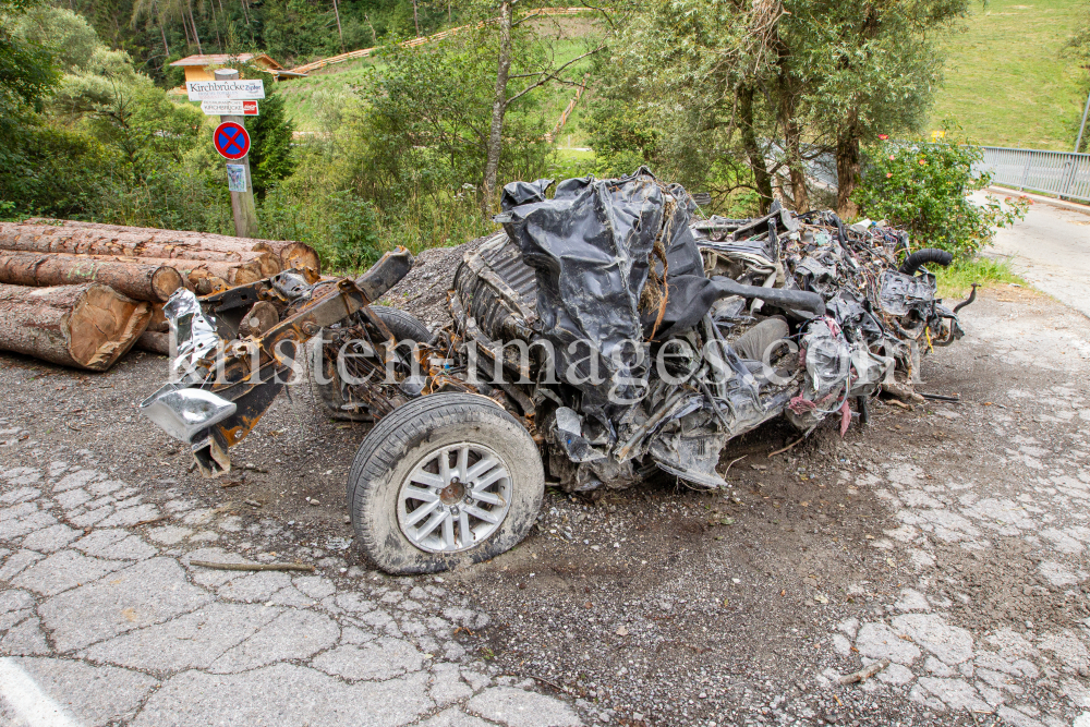 Murenabgang nach Unwetter in Mieders im Stubaital, Stubai, Tirol, Österreich by kristen-images.com