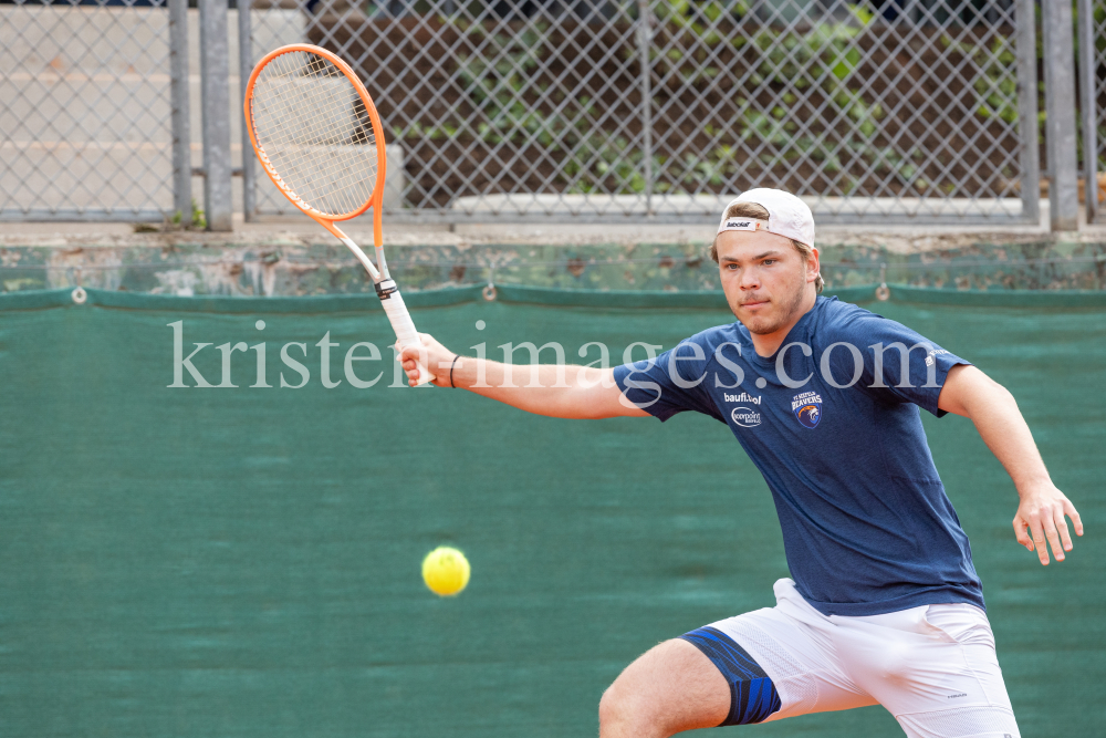 Tiroler Liga / TC Parkclub Igls - TC Seefeld by kristen-images.com