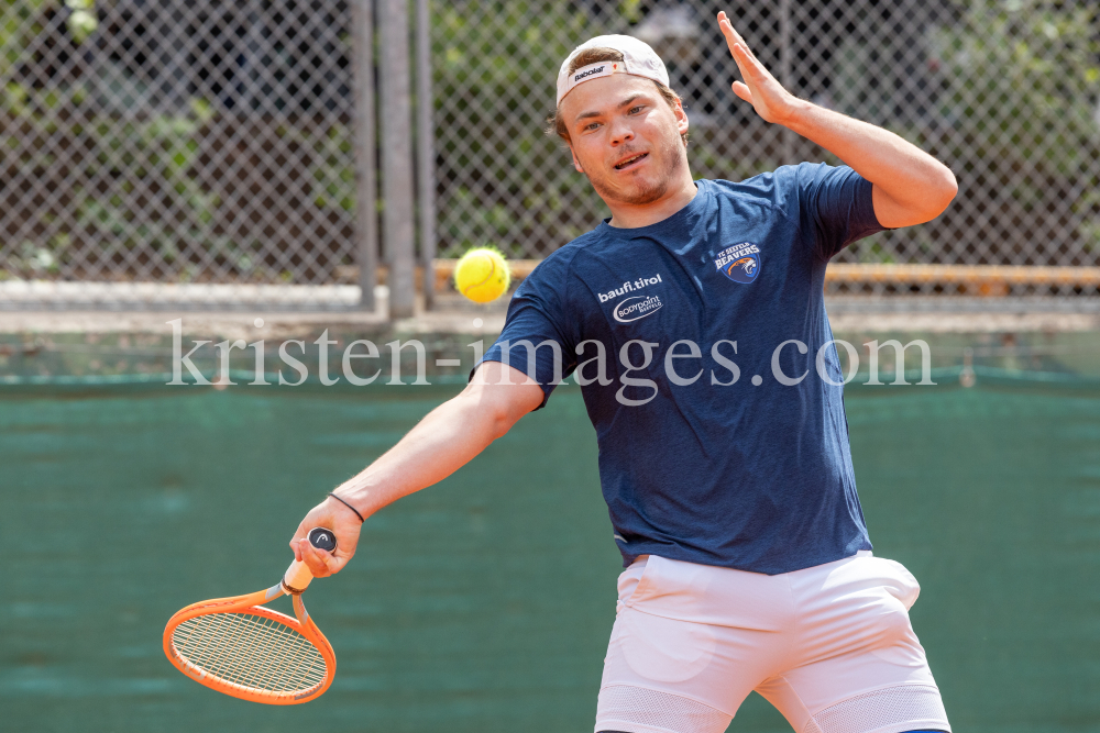Tiroler Liga / TC Parkclub Igls - TC Seefeld by kristen-images.com