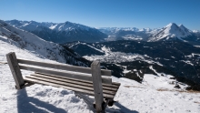 Skigebiet Rosshütte Seefeld, Tirol / Aussichtsbank 