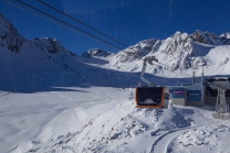 Stubaier Gletscher, Stubaital, Tirol, Austria / 3S Eisgratbahn