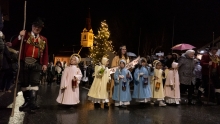 Bergweihnacht, Christkindleinzug in Igls, Innsbruck, Tirol, Austria