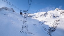Stubaier Gletscher, Tirol, Austria / 3S Eisgratbahn