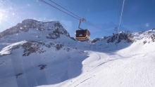 Stubaier Gletscher, Tirol, Austria / 3S Eisgratbahn