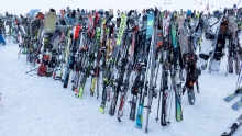 Stubaier Gletscher, Tirol, Austria / Skiständer, Snowboardständer