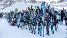 Stubaier Gletscher, Tirol, Austria / Skiständer, Snowboardständer