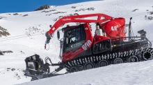 Pistenraupe / Stubaier Gletscher, Stubaital, Tirol, Austria