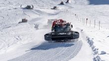 Pistenraupe / Stubaier Gletscher, Stubaital, Tirol, Austria