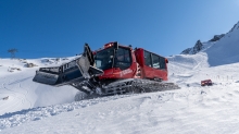 Pistenraupe / Stubaier Gletscher, Stubaital, Tirol, Austria