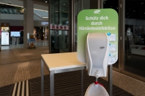 Desinfektionsgerät / Innsbruck, Tirol, Austria