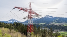 Umspannwerk Vill, Tirol, Austria / Hochspannungsmast, Hochspannungsleitung