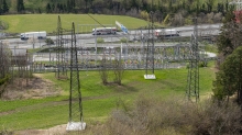 Umspannwerk Vill, Tirol, Austria / Hochspannungsmast, Hochspannungsleitung