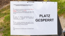 Spielplatz gesperrt / Kurpark Igls, Innsbruck, Tirol, Austria