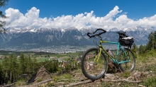 altes Mountainbike von Specialized / Sistrans, Tirol, Austria