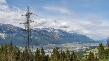 Hochspannungsmast, Hochspannungsleitung / Lanser Kopf, Paschberg, Lans, Tirol, Austria