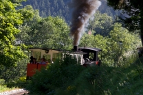 Achenseebahn zwischen Jenbach und Maurach Seespitz, Tirol, Austria