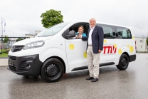 Tiroler Tennisverband hat ein neues Auto bekommen: Opel Vivaro