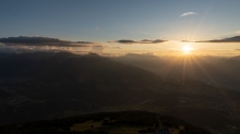 Sonnenuntergang über dem Inntal, Innsbruck, Tirol, Austria