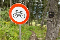 Mountainbiken, Radfahren verboten