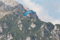 Paragleiter, Gleitschirm / Fulpmes, Stubaital, Tirol, Austria