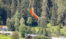 Hängegleiter, Drachenfliegen / Stubaital, Fulpmes, Tirol, Austria