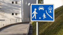 Verkehrsschild: verkehrsberuhigter Bereich / Spielstraße, Wohnstraße