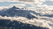 Nebeldecke über dem Stubaital, Tirol, Austria