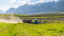 Traktor / Aldrans, Tirol, Österreich