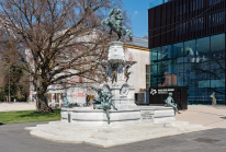 Leopoldsbrunnen, Innsbruck, Tirol, Austria