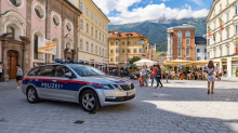 Polizeiauto / Maria-Theresien-Straße, Innsbruck, Tirol, Österreich