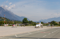 Privatflugzeug am Flughafen Innsbruck, Tirol, Österreich