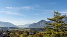 Blick von Igls in das Inntal / Innsbruck, Tirol, Österreich