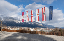 Fahnen der Europaregion Tirol, Südtirol, Trentino / Bergisel, Innsbruck, Tirol, Österreich