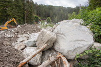 Murenabgang nach Unwetter in Mieders im Stubaital, Stubai, Tirol, Österreich