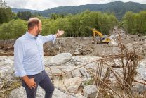 Murenabgang nach Unwetter in Mieders im Stubaital, Stubai, Tirol, Österreich