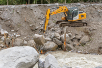 Murenabgang nach Unwetter in Mieders im Stubaital, Stubai, Tirol, Österreich